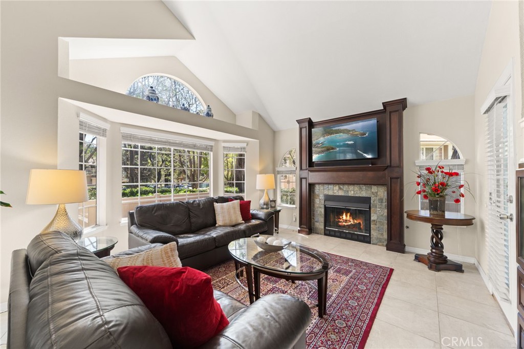 20721 East Crest Lane, Unit B Walnut, CA 91789 - Photo 11 of 41