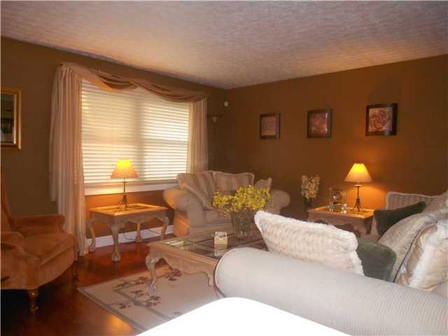 394 South Twp Road Pataskala, OH 43062 - Photo 5 of 16
