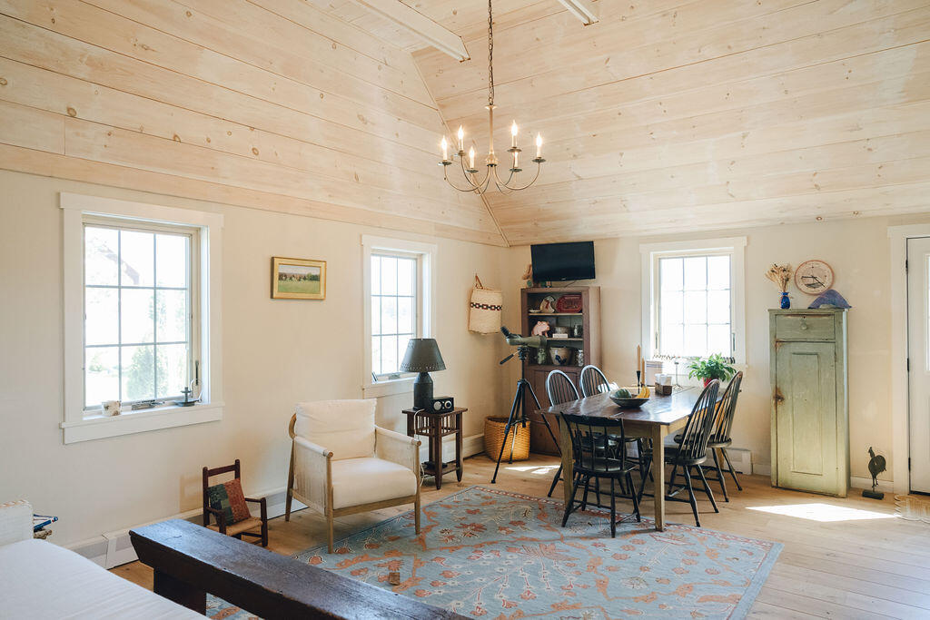 128 Crowley Island Road Gouldsboro, ME 04624 - Photo 10 of 38 Dining & Living