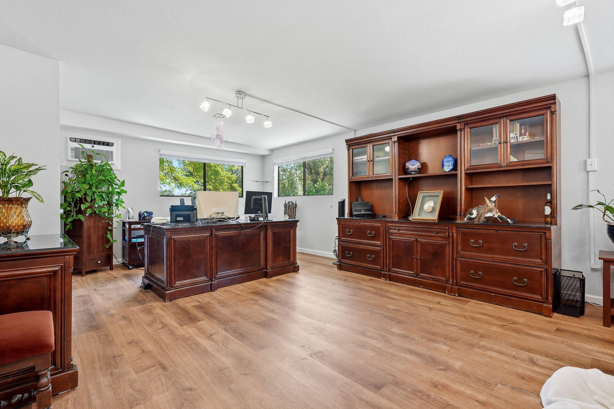 5521 Churn Creek Road Redding, CA 96002 - Photo 13 of 44 Office