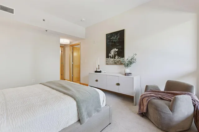 $550,000 | 4201 Sunset Drive, Unit N213, Spring Park, MN 55384