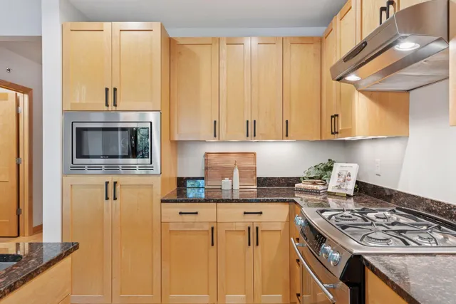 $550,000 | 4201 Sunset Drive, Unit N213, Spring Park, MN 55384