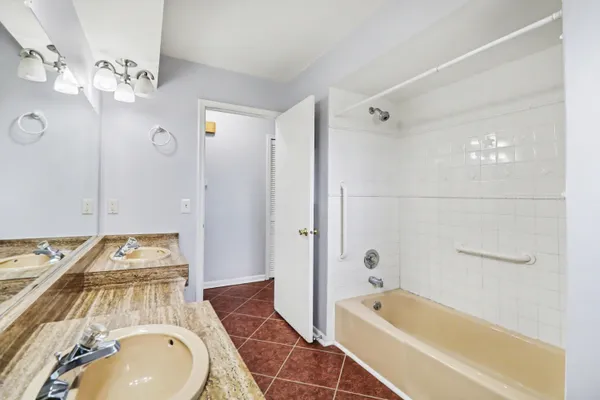 $510,000 | 11329 Crowe Road, Milan, MI 48160