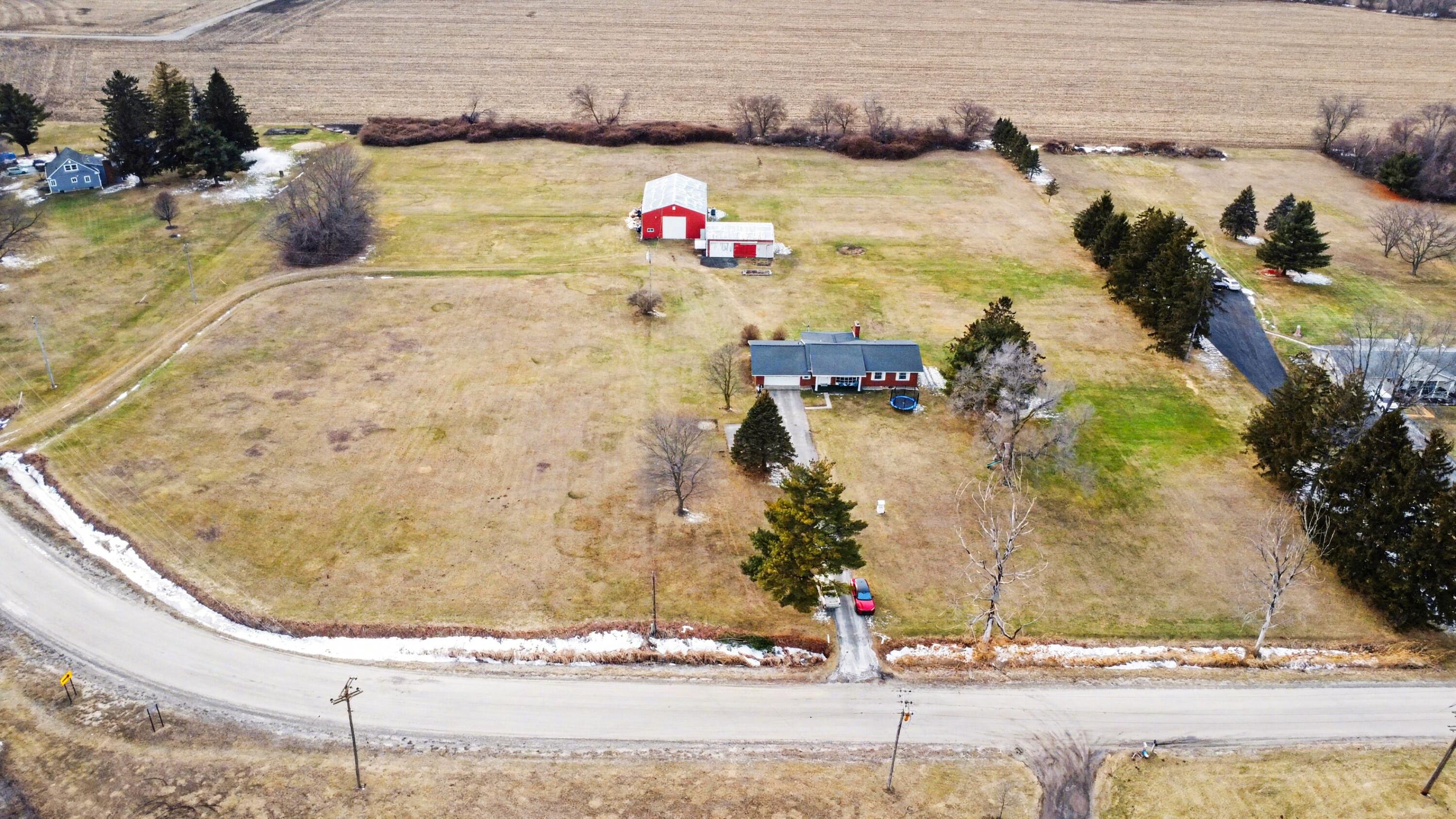 11329 Crowe Road Milan, MI 48160 - Photo 42 of 45 053_file_3290