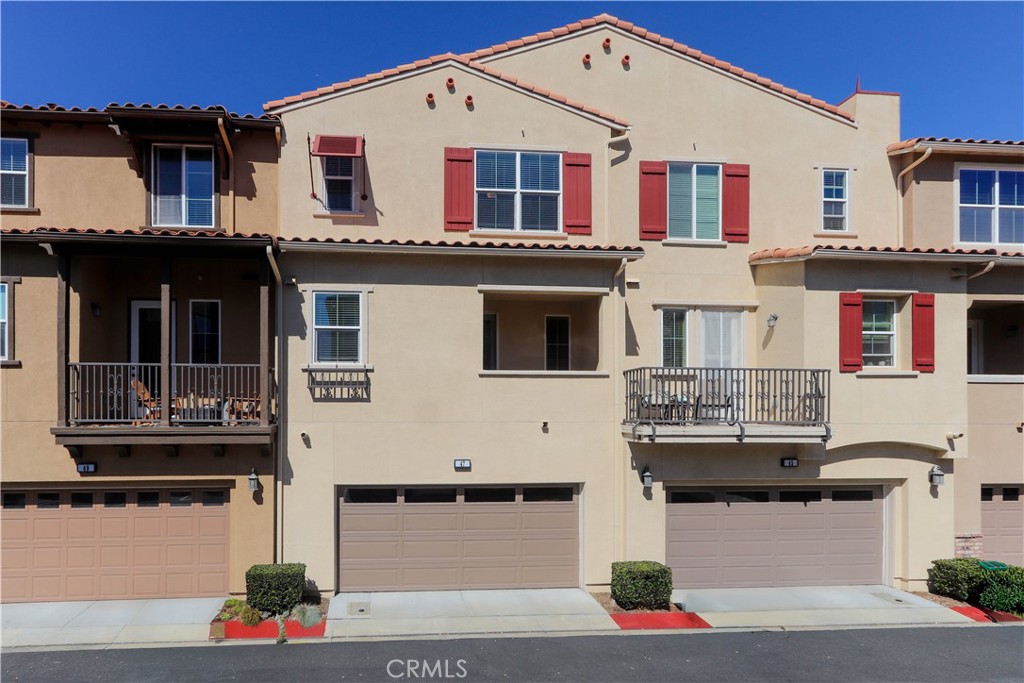 47 Aliso Ridge Loop Mission Viejo, CA 92691 - Photo 1 of 42 Beautiful tri-level townhome