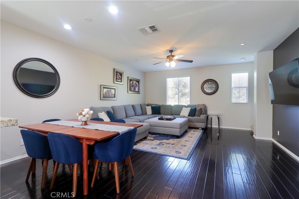 47 Aliso Ridge Loop Mission Viejo, CA 92691 - Photo 23 of 42 Family room view from the kitchen