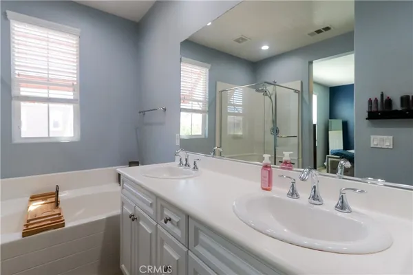 $925,000 | 47 Aliso Ridge Loop, Mission Viejo, CA 92691