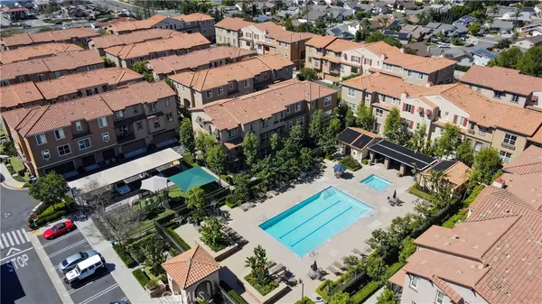 $925,000 | 47 Aliso Ridge Loop, Mission Viejo, CA 92691