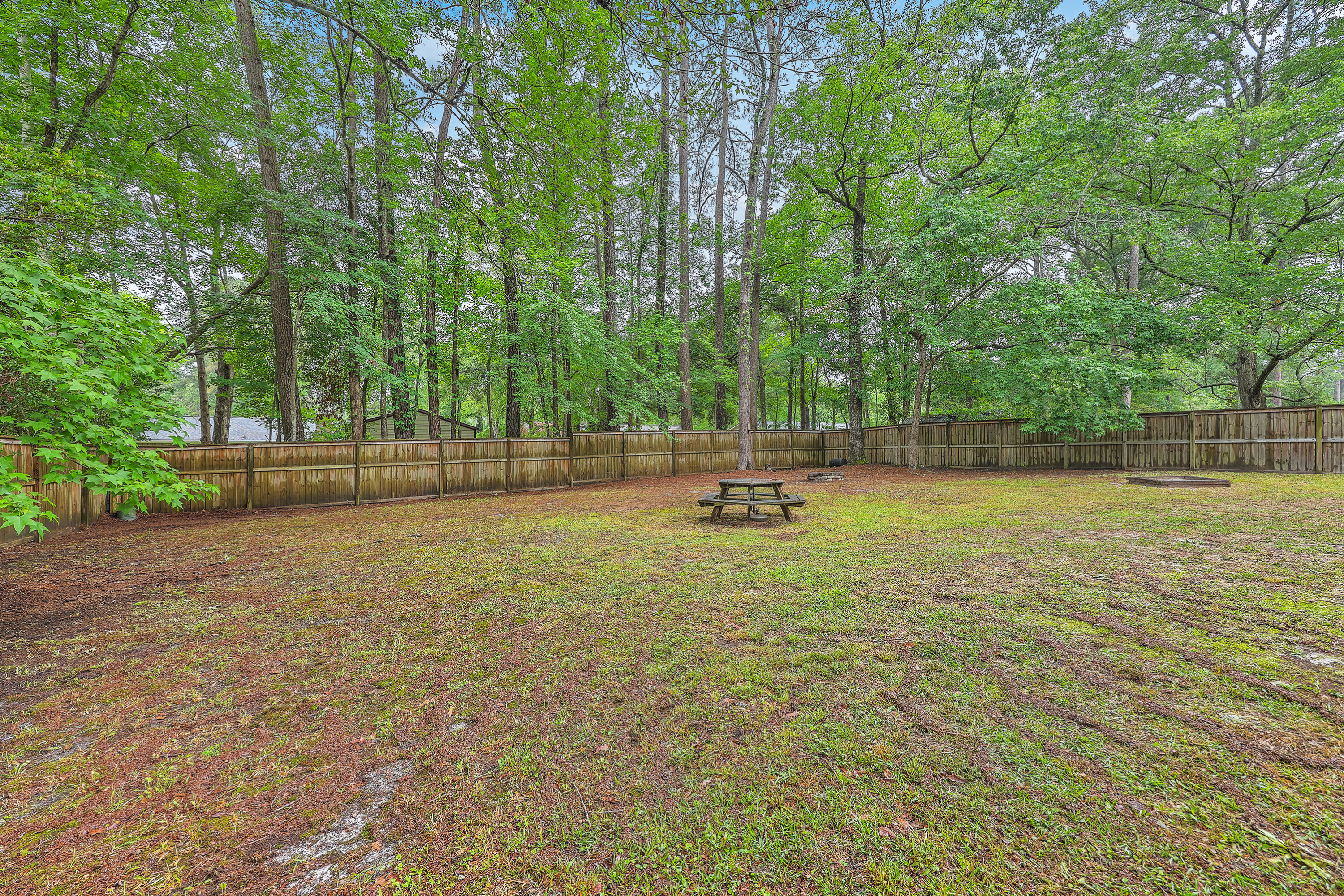 206 Jimbo Road Summerville, SC 29485 - Photo 8 of 41 Fully Fenced & Private