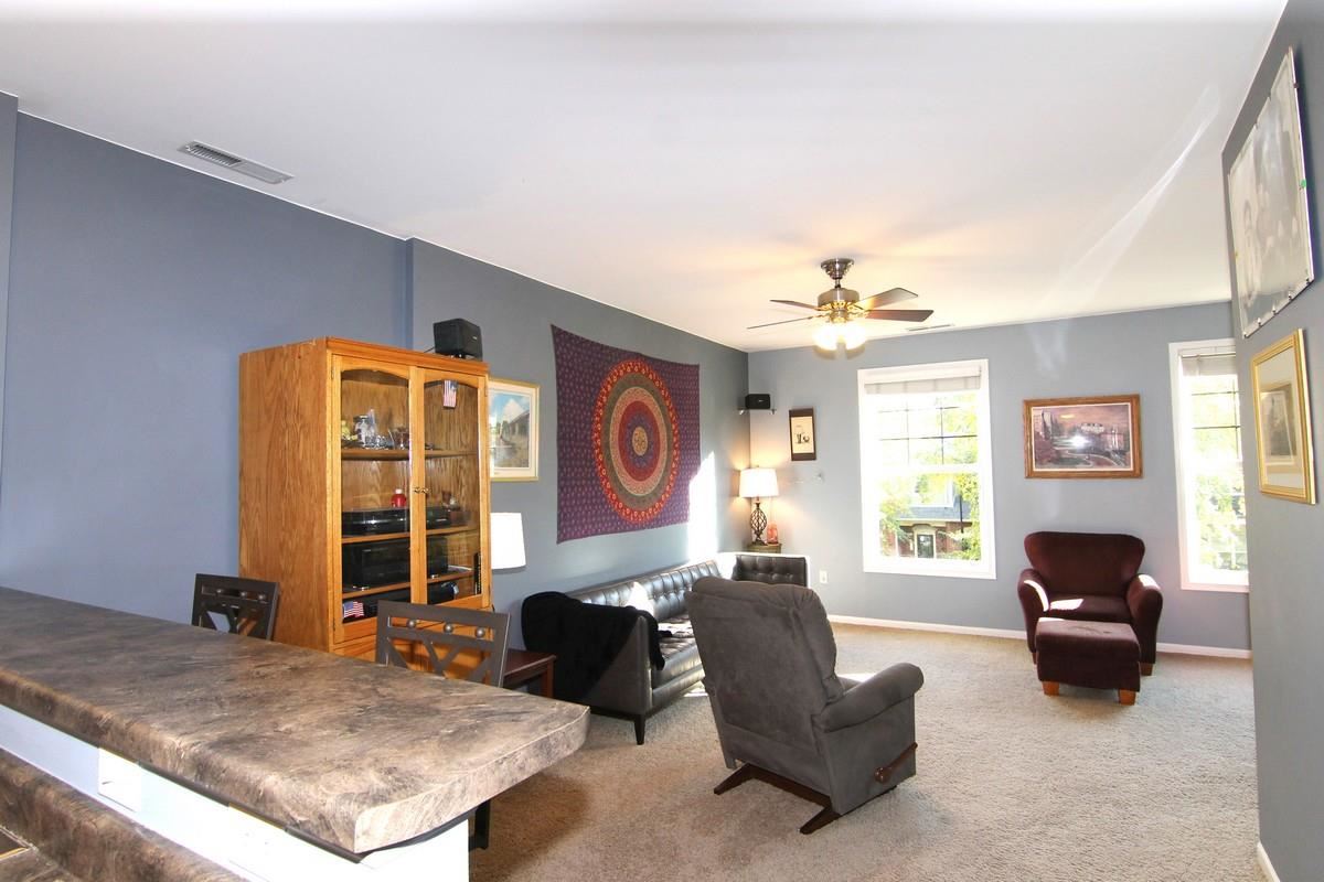 1156 Foster Road Iowa City, IA 52245 - Photo 9 of 21 Gallery Image 9