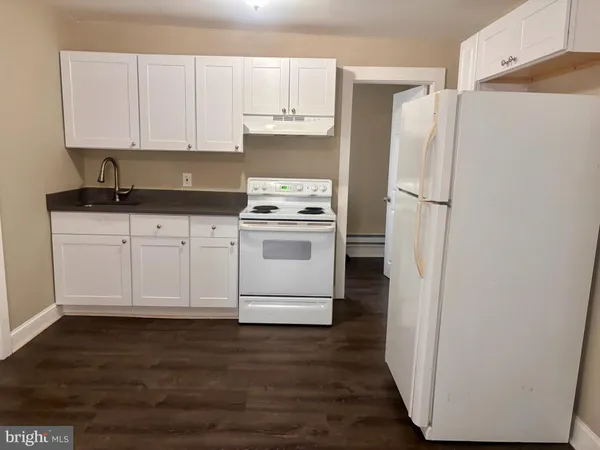 $1,900 | 108 West Buck Street, Paulsboro, NJ 08066