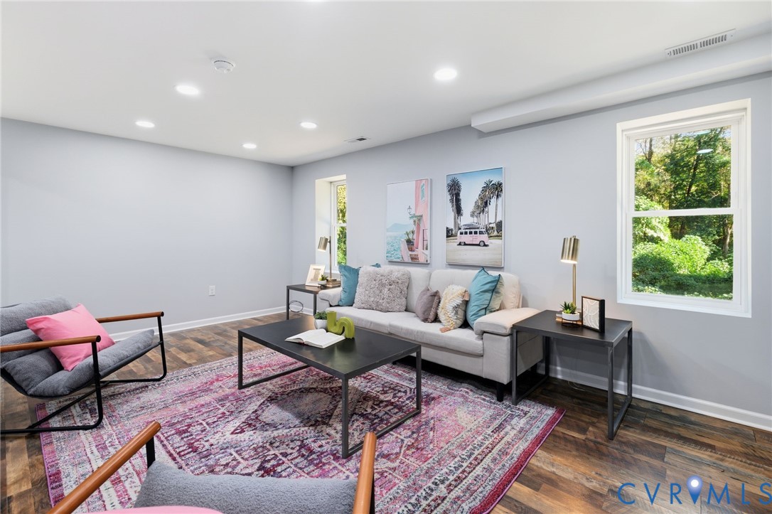 310 Stratton Street Crewe, VA 23930 - Photo 15 of 25 a living room with furniture and a window