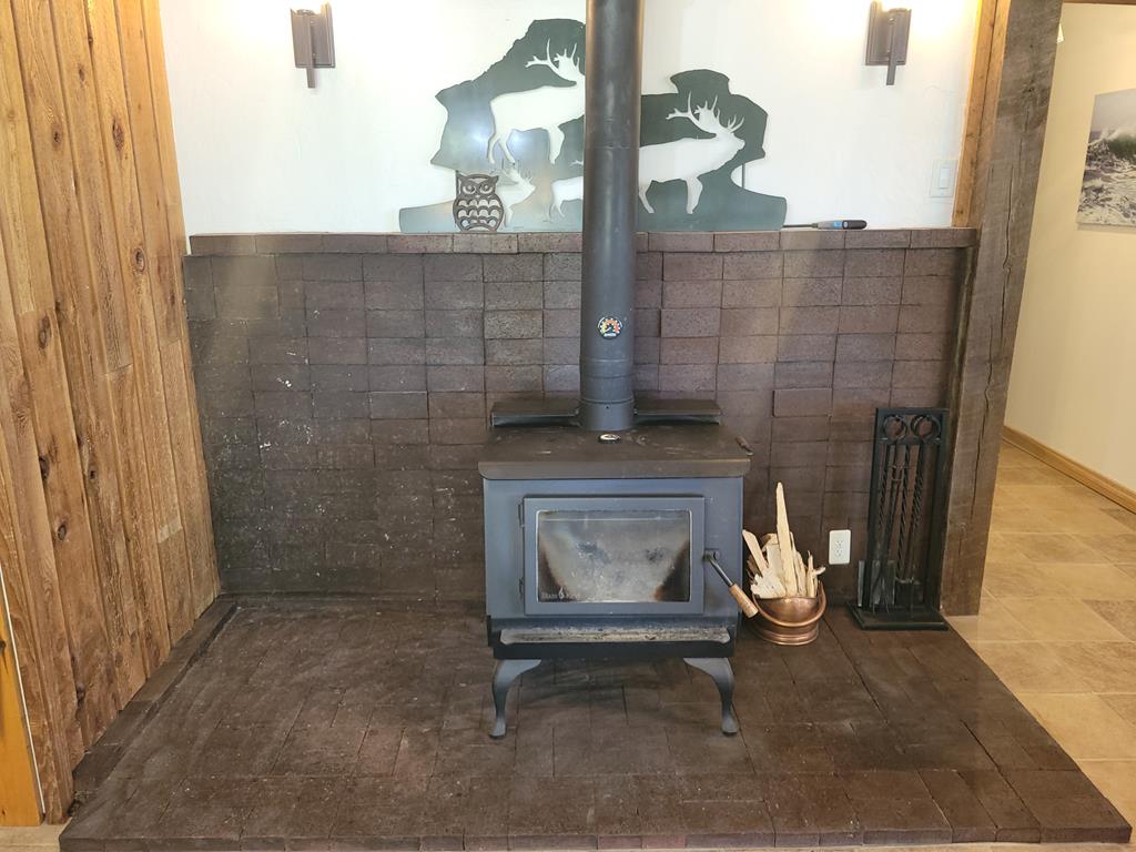 10346 Emma Loop Cascade, ID 83611 - Photo 15 of 43