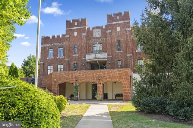 $670,000 | 10802 Stella Court, Kensington, MD 20895