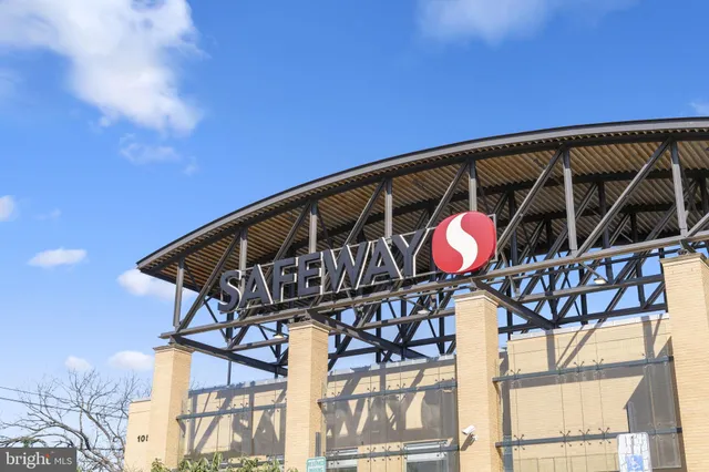 $670,000 | 10802 Stella Court, Kensington, MD 20895