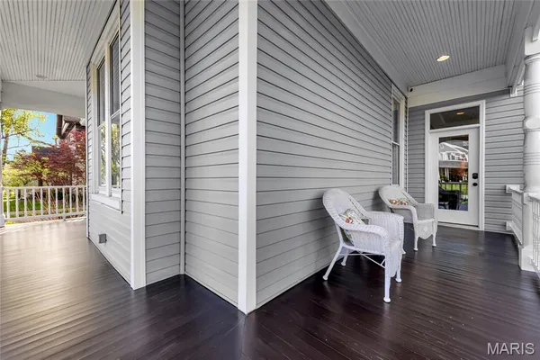 $2,750,000 | 226 East Jefferson Avenue, Kirkwood, MO 63122