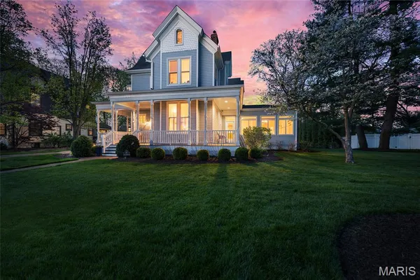 $2,750,000 | 226 East Jefferson Avenue, Kirkwood, MO 63122
