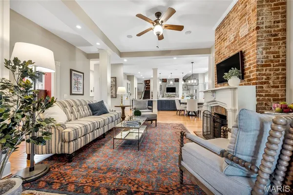 $2,750,000 | 226 East Jefferson Avenue, Kirkwood, MO 63122