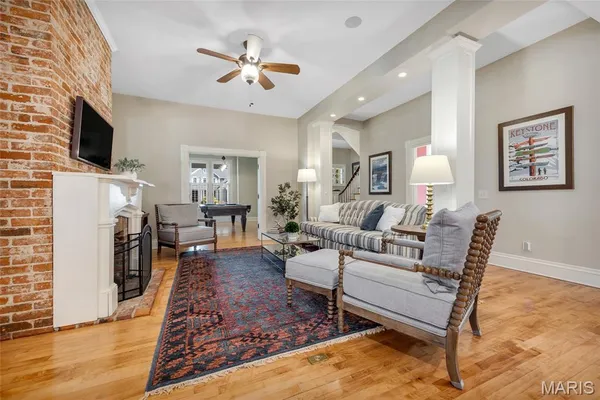 $2,750,000 | 226 East Jefferson Avenue, Kirkwood, MO 63122