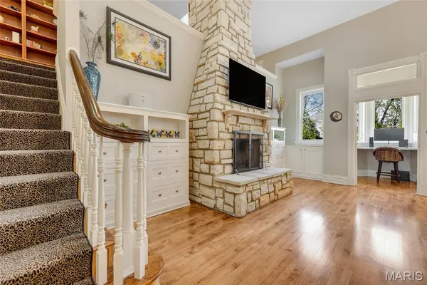 $2,750,000 | 226 East Jefferson Avenue, Kirkwood, MO 63122