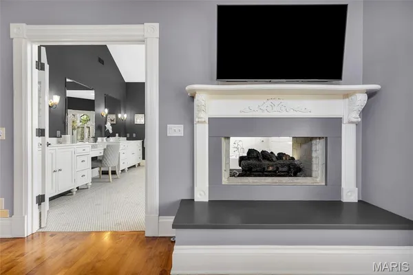 $2,750,000 | 226 East Jefferson Avenue, Kirkwood, MO 63122