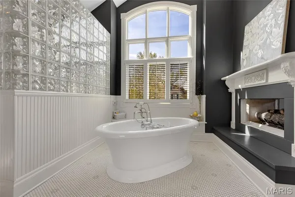 $2,750,000 | 226 East Jefferson Avenue, Kirkwood, MO 63122