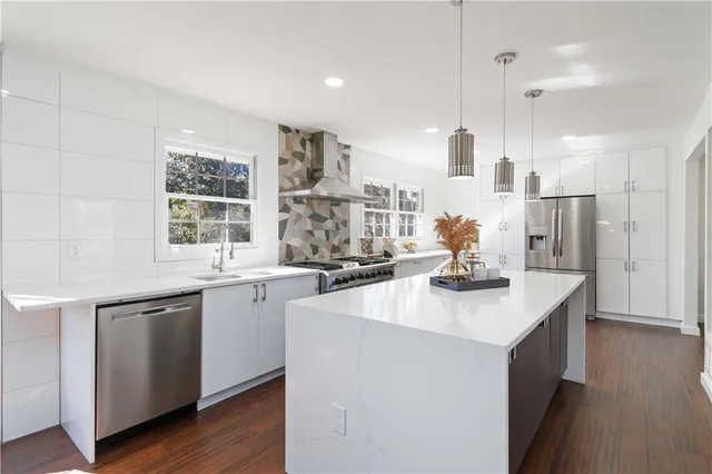 $730,000 | 2001 Village North Road, Atlanta, GA 30338