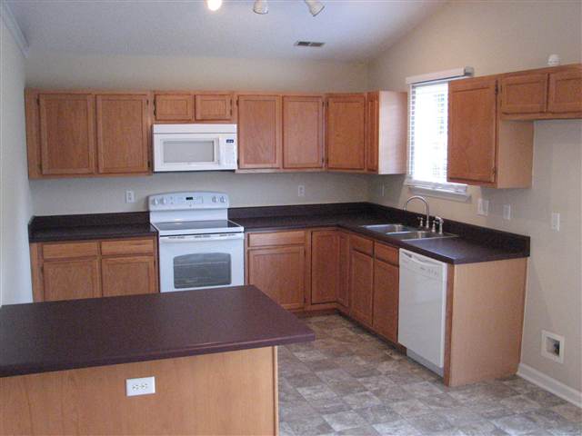 36 East Settlement Road Greenville, SC 29617 - Photo 3 of 9 Gallery Image 3