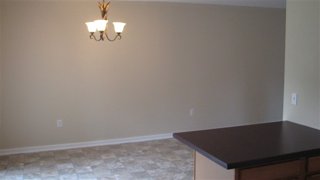 36 East Settlement Road Greenville, SC 29617 - Photo 7 of 9 Gallery Image 7
