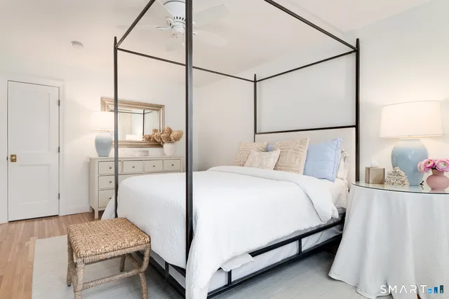 $895,000 | 186 Putnam Park, Unit 186, Greenwich, CT 06830