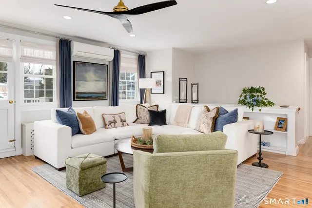 $895,000 | 186 Putnam Park, Unit 186, Greenwich, CT 06830