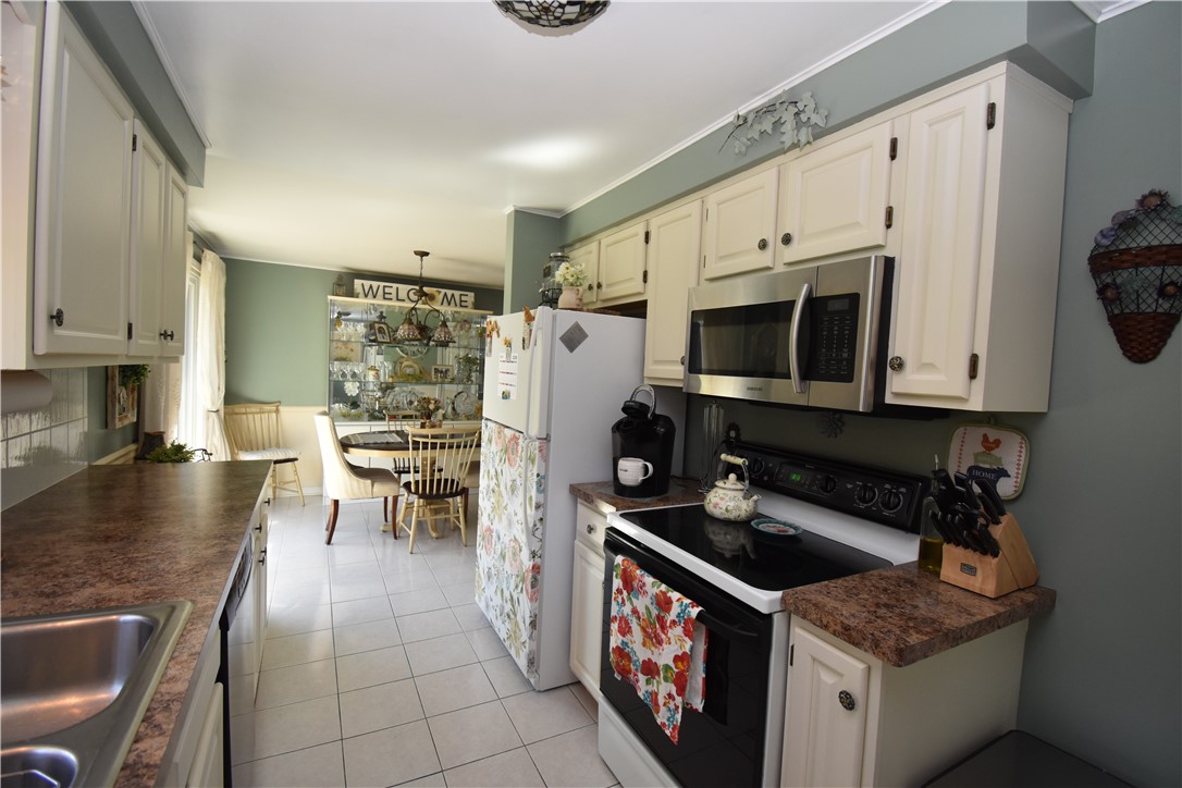 579 Mill Road Greece, NY 14626 - Photo 19 of 44