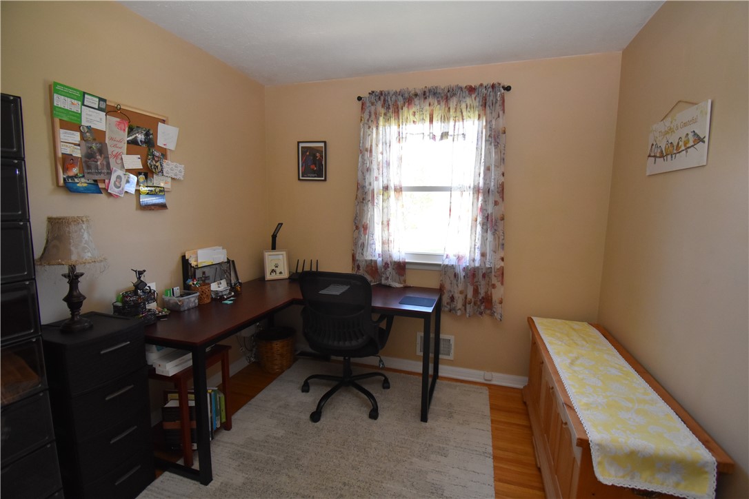 579 Mill Road Greece, NY 14626 - Photo 36 of 44