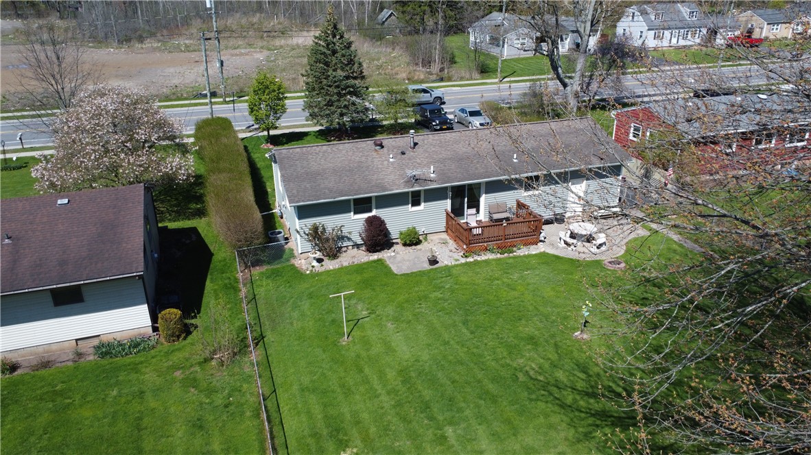 579 Mill Road Greece, NY 14626 - Photo 8 of 44