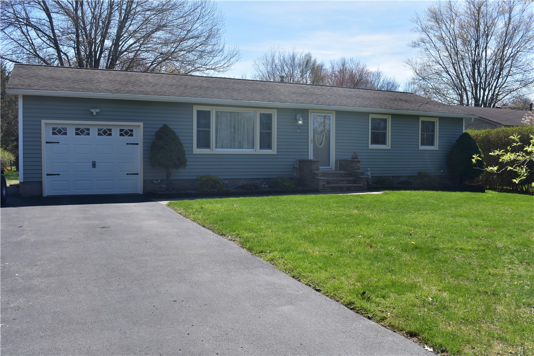 579 Mill Road Greece, NY 14626 - Photo 10 of 44