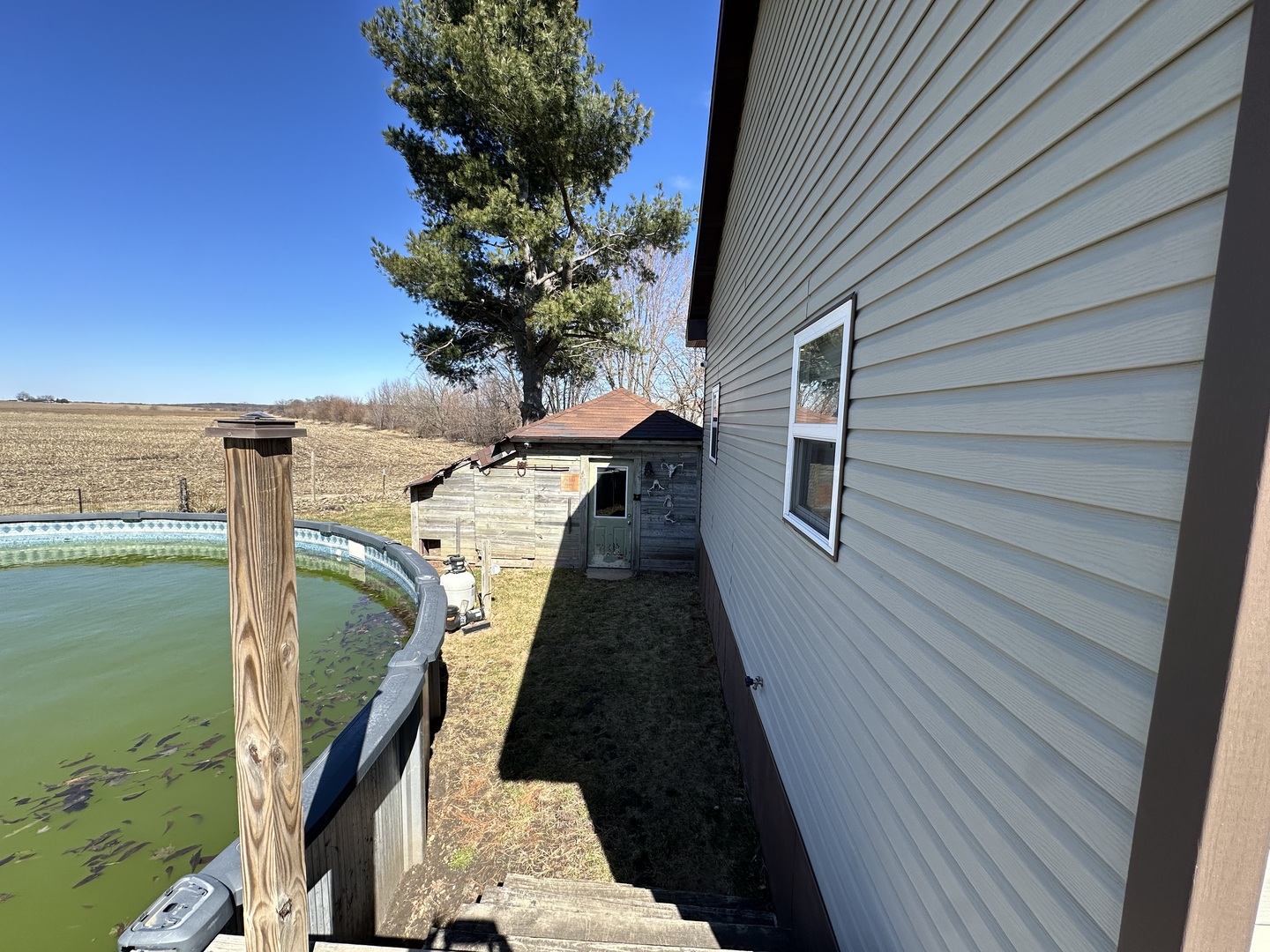 11350 Lincoln Road Morrison, IL 61270 - Photo 6 of 40 a picture of outdoor space with seating area