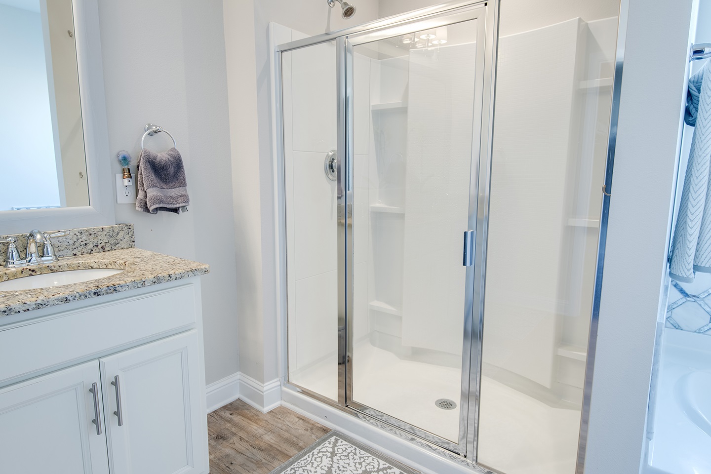 21716 Gullfoss Street Fairhope, AL 36532 - Photo 23 of 48 5' Walk in Shower