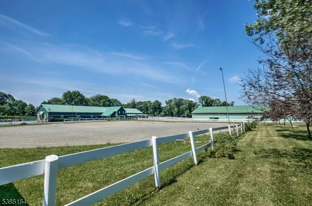 $1,950,000 | 245 Old Turnpike Road, Califon, NJ 07830