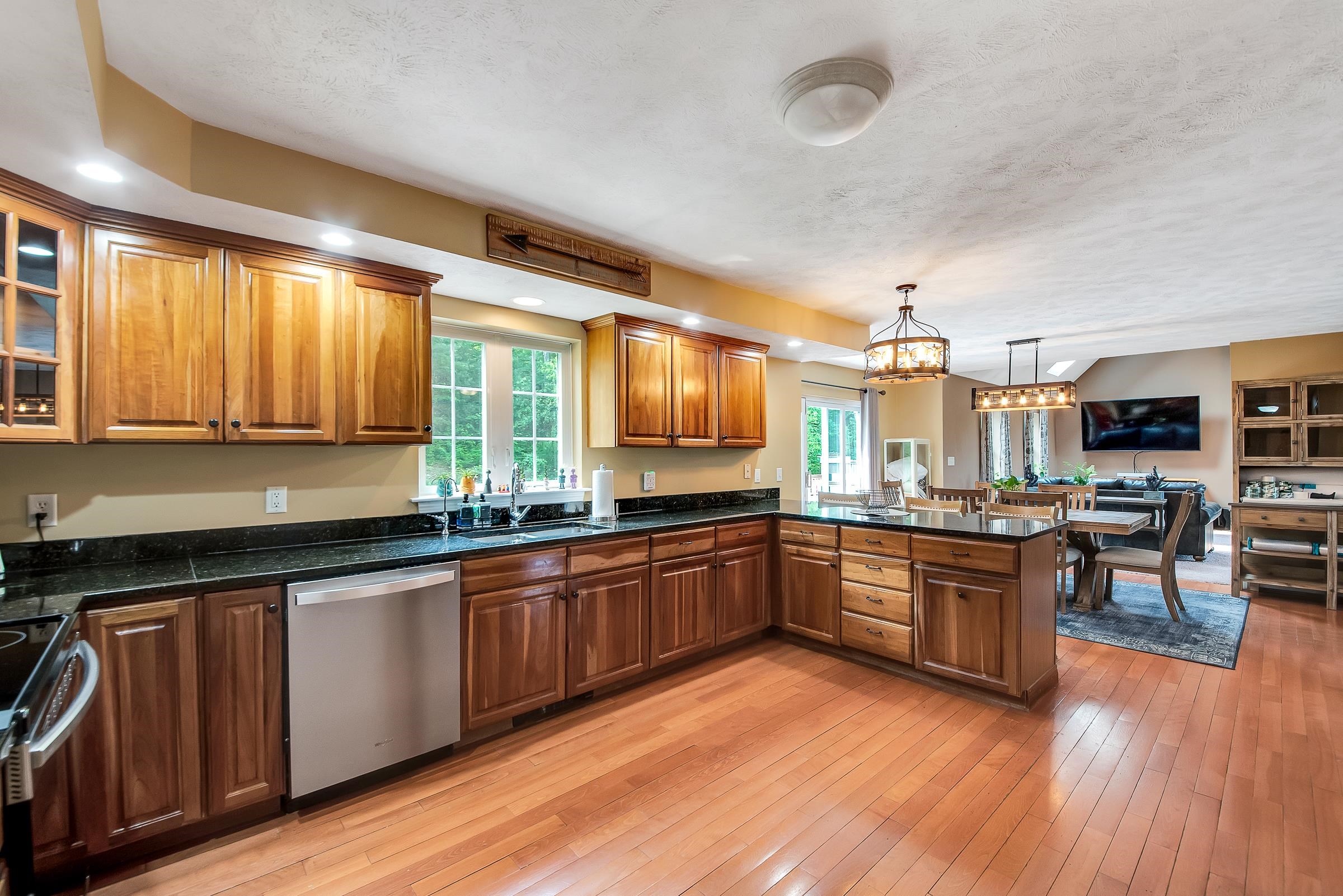 1270 Turnpike Road New Ipswich, NH 03071 - Photo 20 of 37