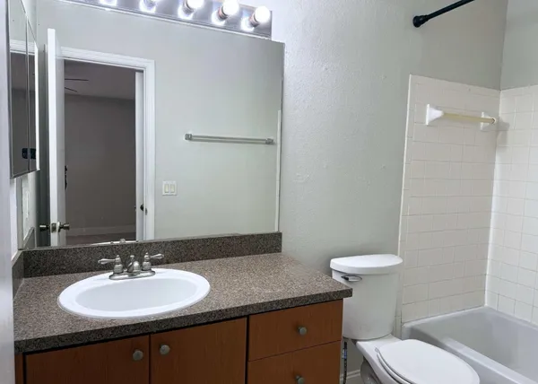$2,050 | 3310 Pinewalk Drive North, Unit 1827, Margate, FL 33063