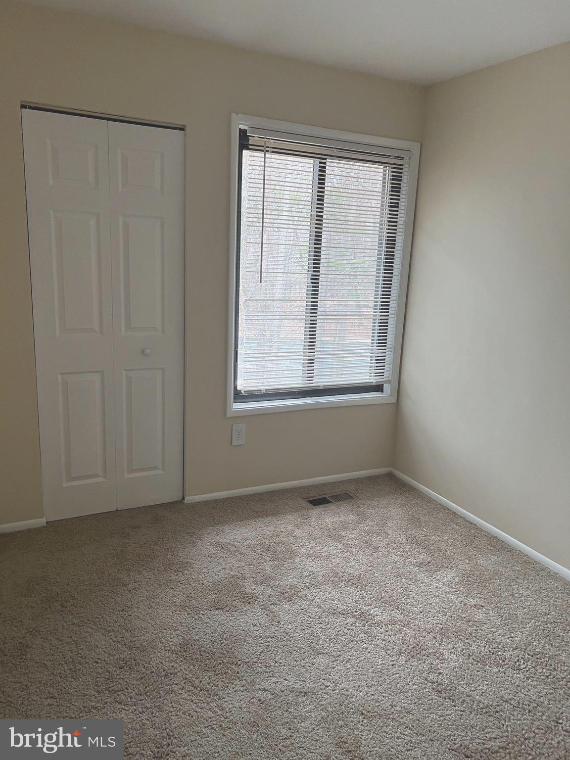 2250 Southgate Square Reston, VA 20191 - Photo 15 of 17