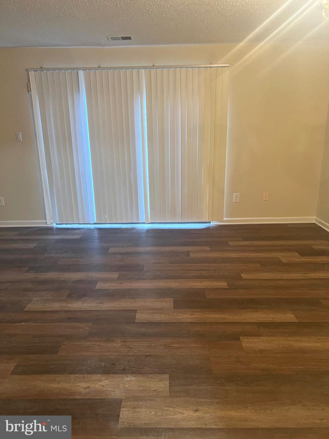 2250 Southgate Square Reston, VA 20191 - Photo 9 of 17