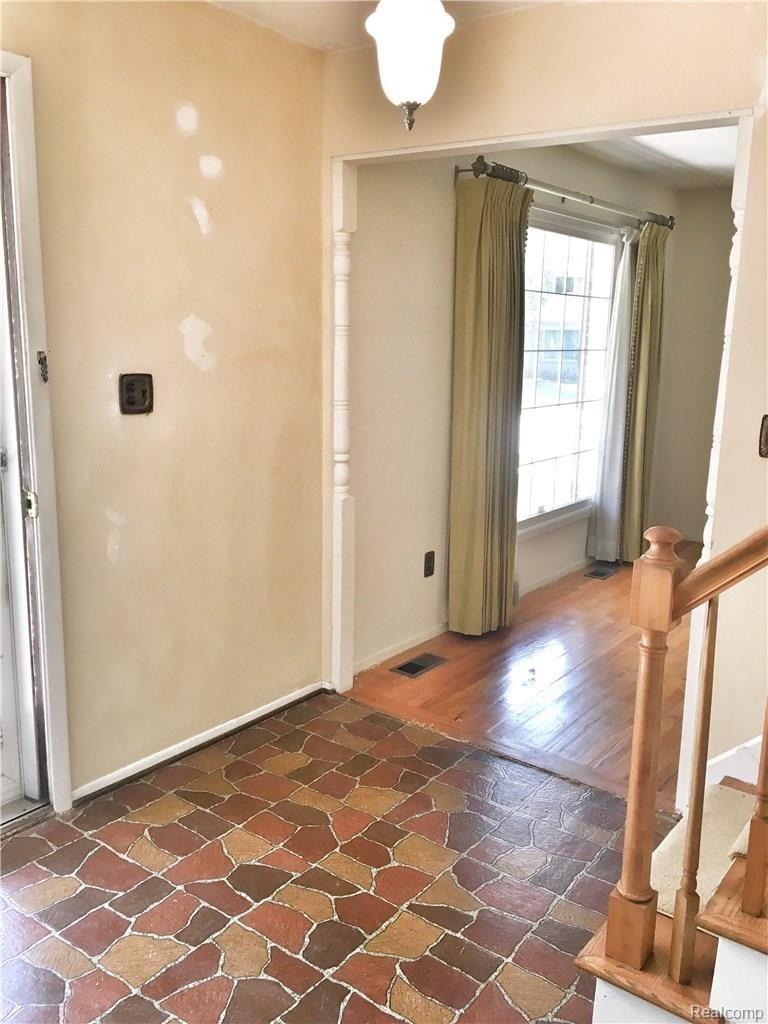 19155 Wedgewood Road Riverview, MI 48193 - Photo 19 of 44 IMG_0413.JPG