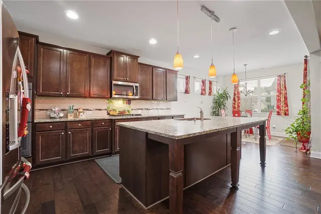 $829,900 | 4154 Hawking Drive, Suwanee, GA 30024