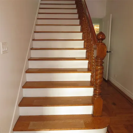 a view of entryway