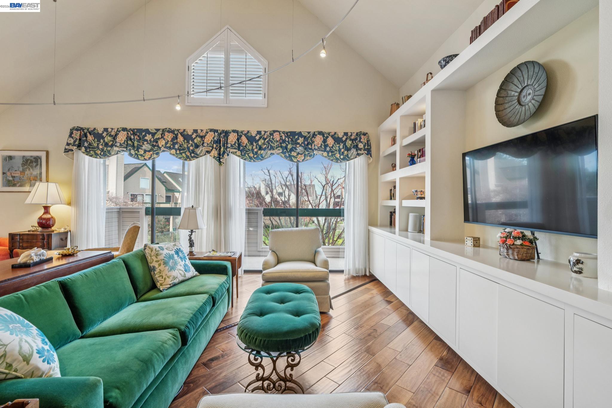 9 Regulus Court Alameda, CA 94501 - Photo 29 of 44