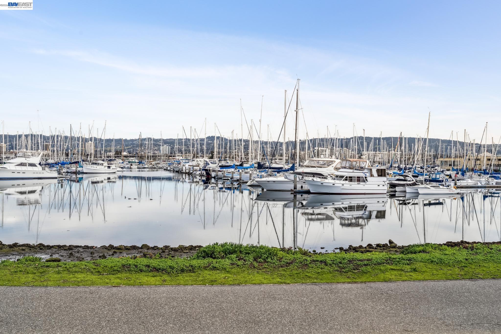 9 Regulus Court Alameda, CA 94501 - Photo 9 of 44