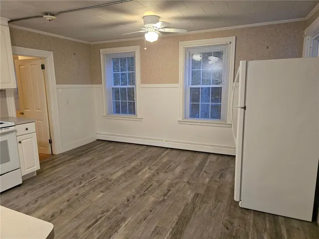 $1,850 | 186 Beach Street, Unit 4, North Kingstown, RI 02852