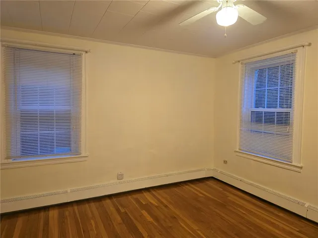 $1,850 | 186 Beach Street, Unit 4, North Kingstown, RI 02852