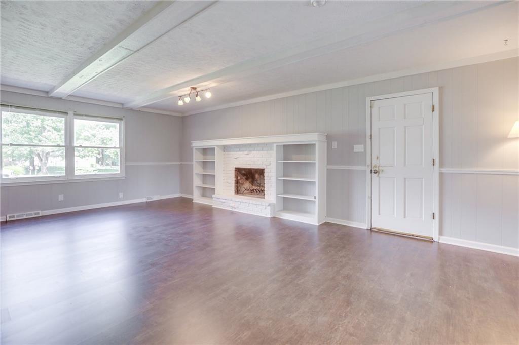 249 Bennington Road Indianapolis, IN 46227 - Photo 12 of 41 Gallery Image 12